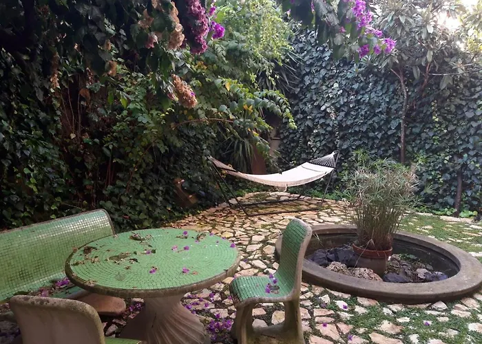 Vatican Fairytale Garden Affittacamere 4*